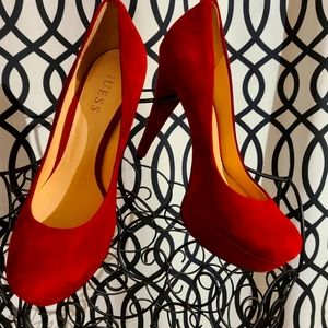 Red suède Guess shoes